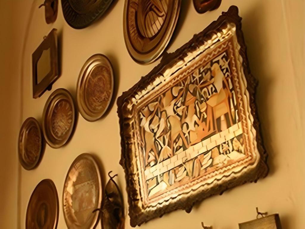 Arabian Art Hotel & Gallery Onjuku Bagian luar foto